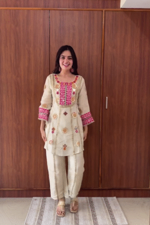 Ivory Embroidered Kurta Pant Set with Pink & Gold Detailing