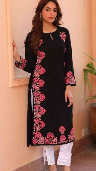 Elegant White & Blue Printed Kurti – Graceful Everyday Wear - Image 2