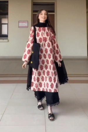 Elegant Floral Printed Kurta Set with Black Dupatta – Stylish Ethnic Daily Wear Outfit