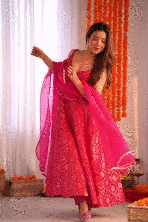 Festive Fuchsia Twirl